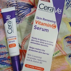 CeraVe Vitamin C Serum - White and Purple